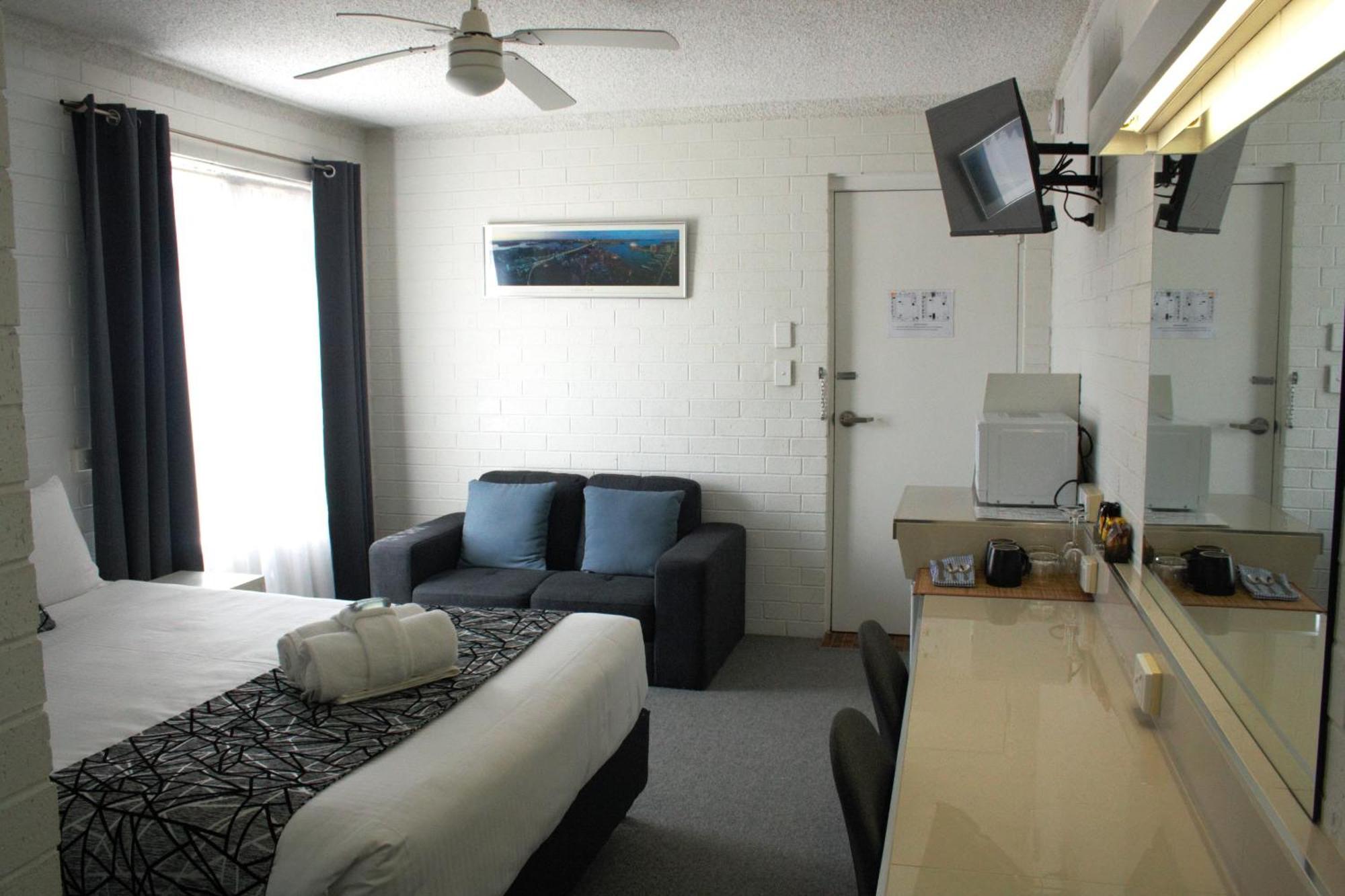 Coastal Bay Motel Coffs Harbour Exterior photo