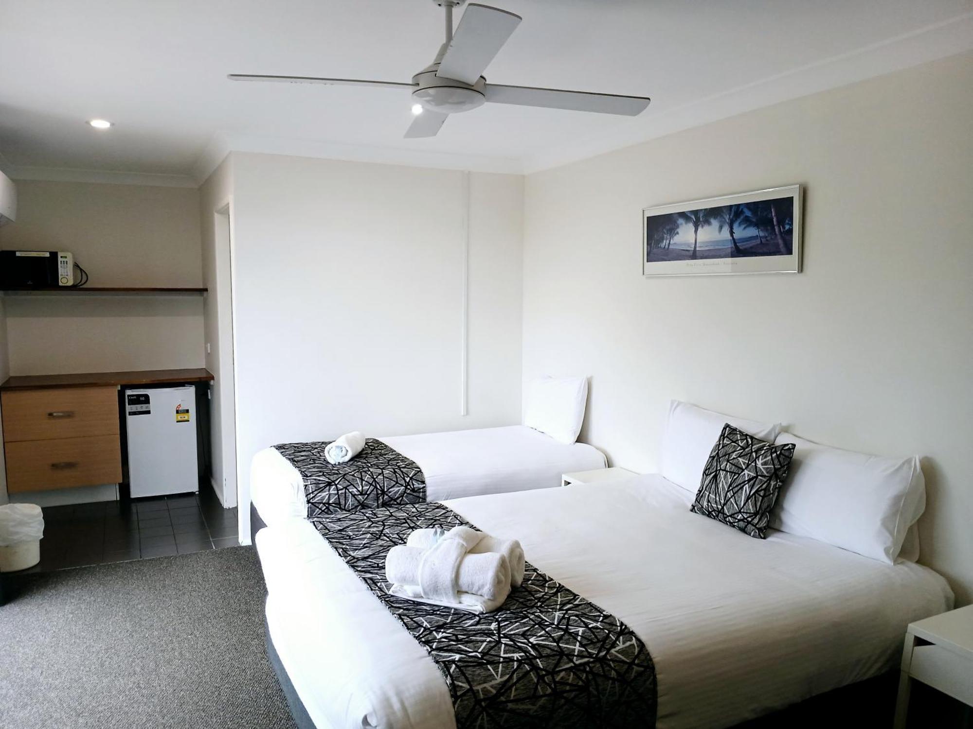 Coastal Bay Motel Coffs Harbour Exterior photo