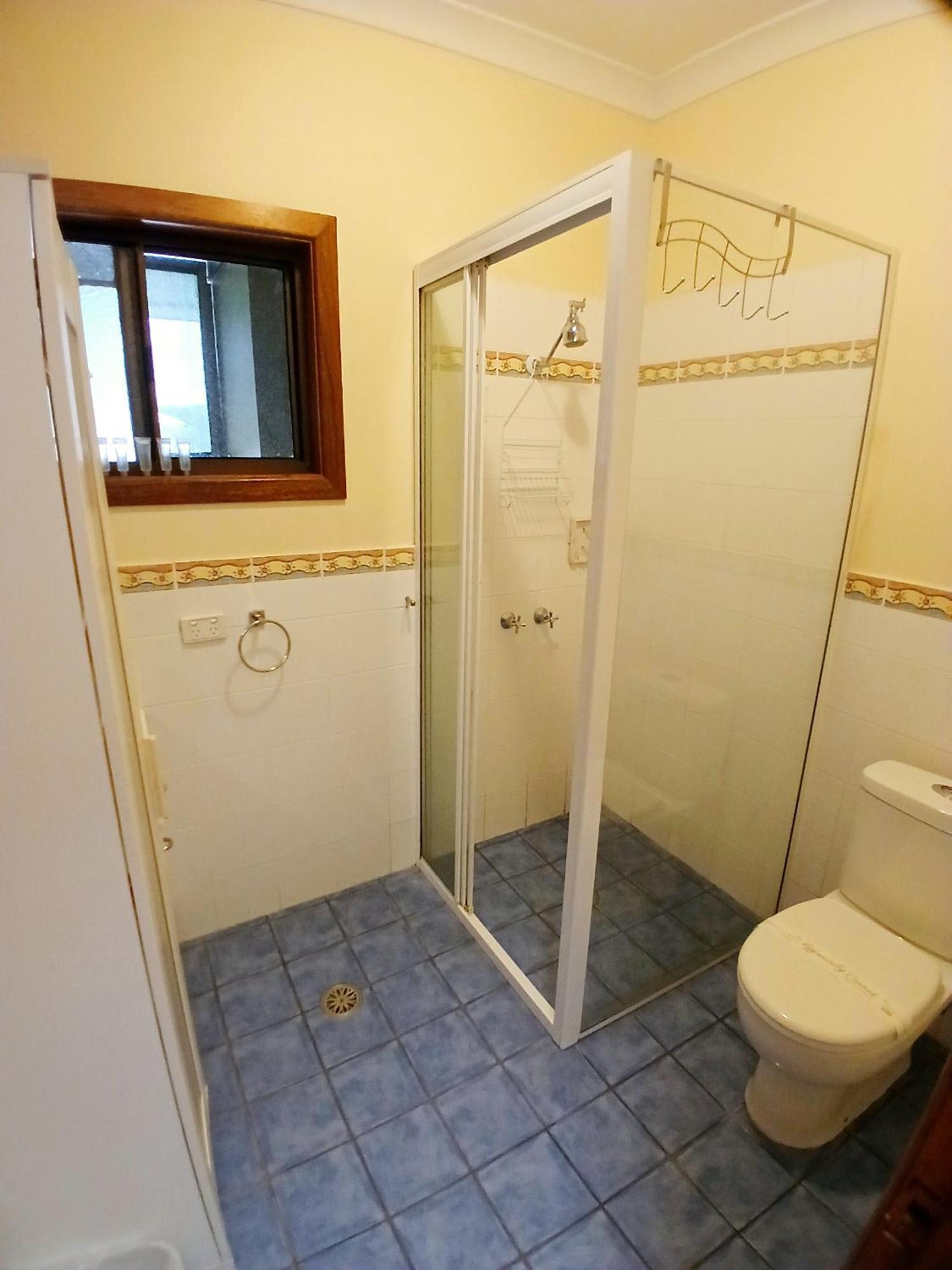 Coastal Bay Motel Coffs Harbour Room photo